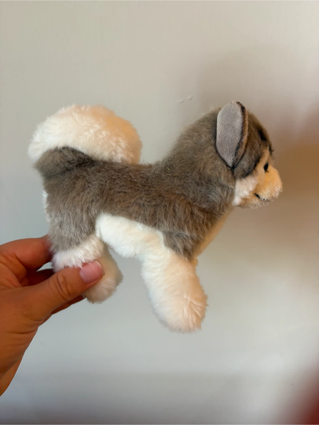 Plush Husky Dog Toy