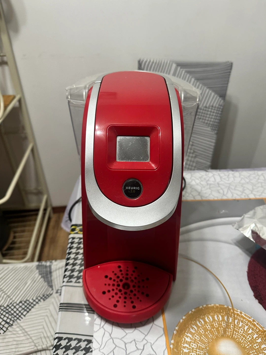 Red Keurig Coffee Maker - photo 2