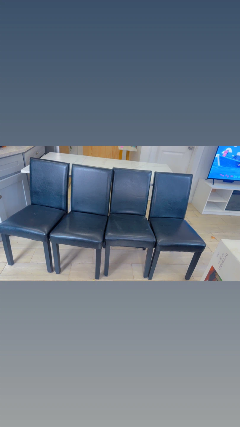 Set of 4 Black Dining Chairs
