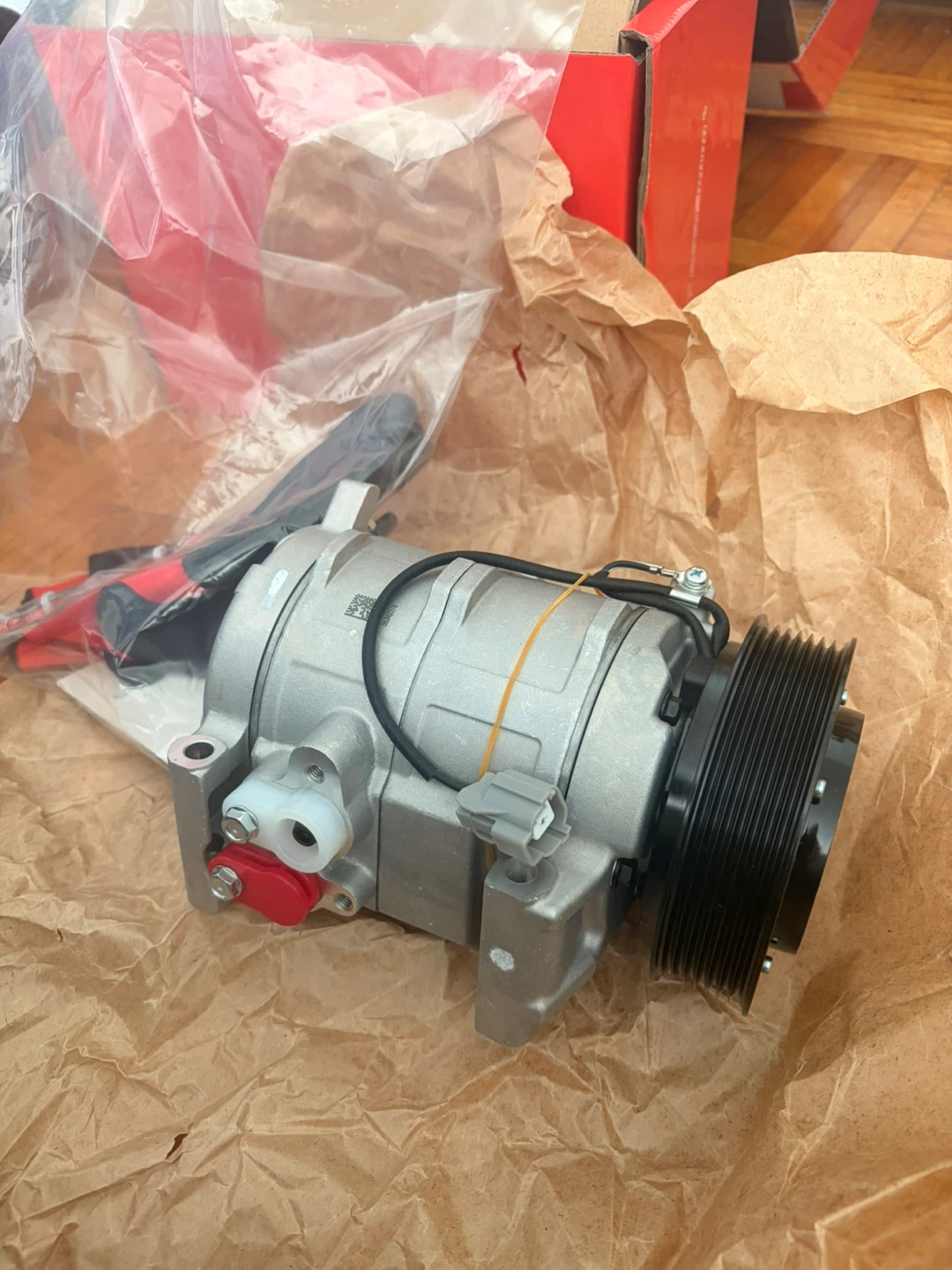 A/C Compressor - photo 2