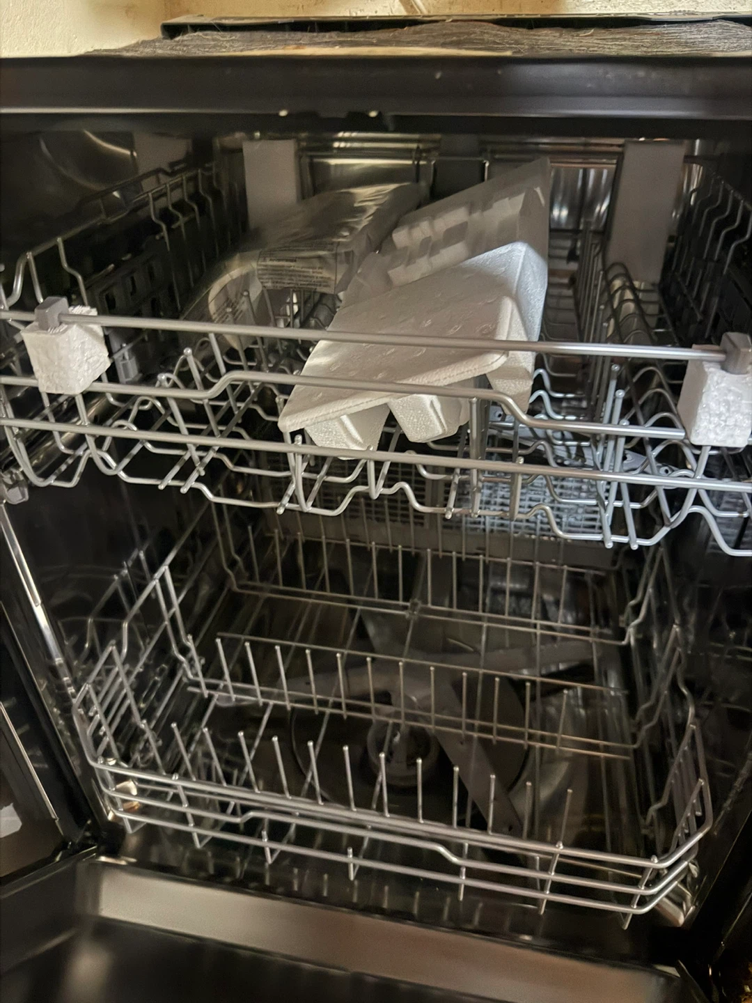 LG Stainless Steel Dishwasher - photo 3