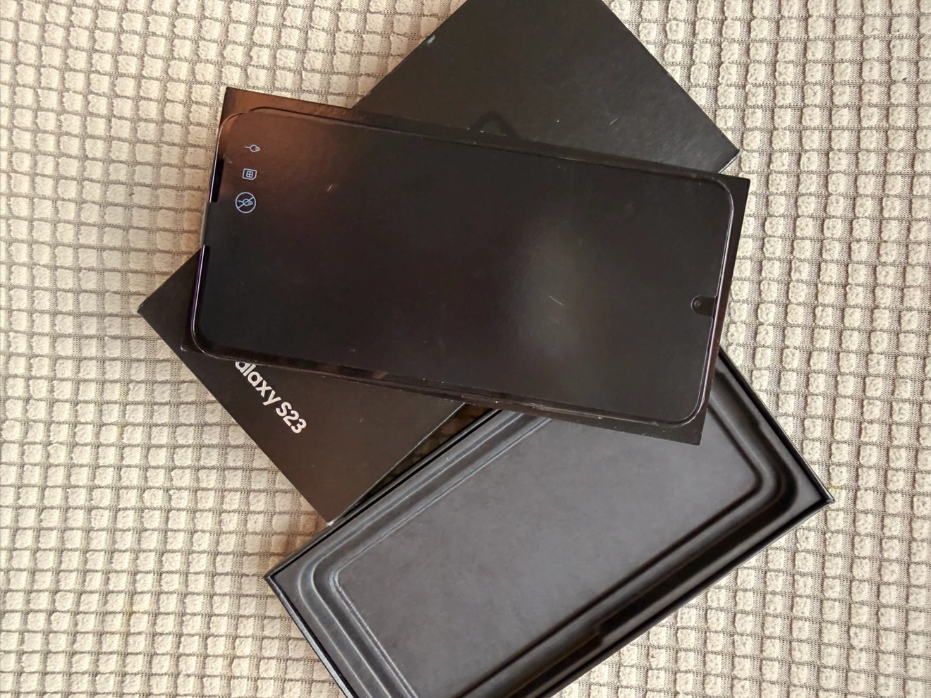 Samsung Galaxy S23 128GB Phantom Black - photo 4
