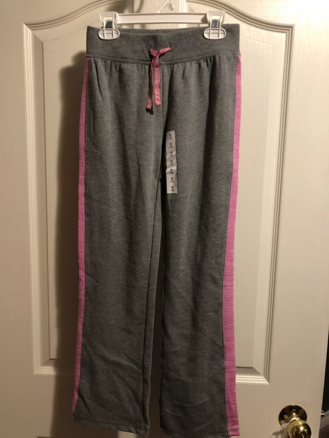 Girls Grey and Pink Sweatpants Size Small (10) - photo 2