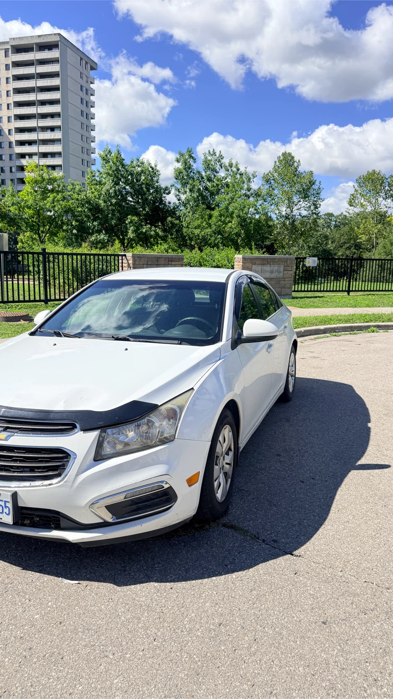 White Chevrolet Cruze LT Sedan 2015 - photo 3