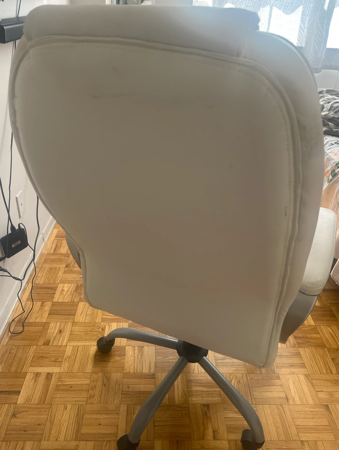 White Office Chair - photo 2