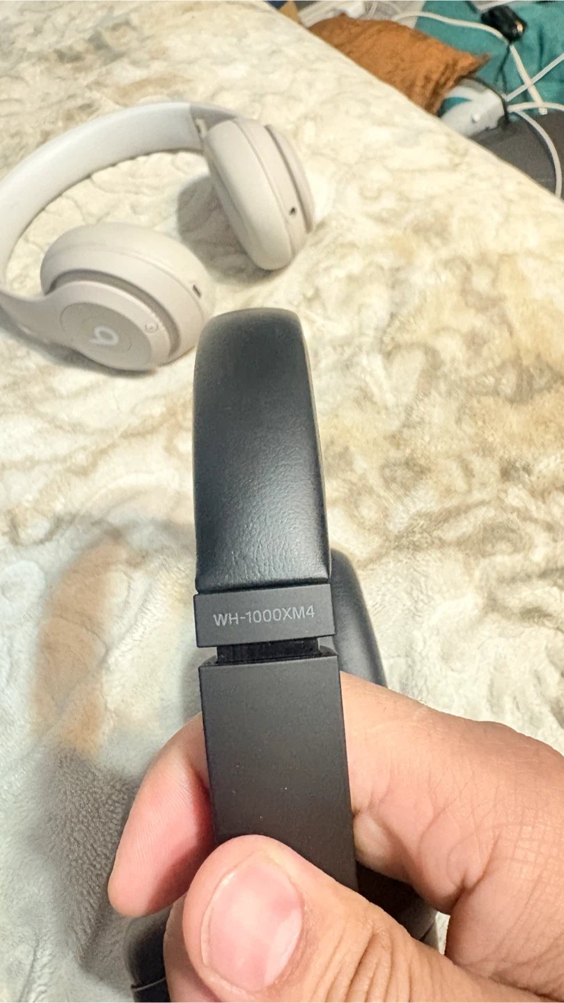 Sony WH-1000XM4 Wireless Noise Cancelling Headphones - photo 4