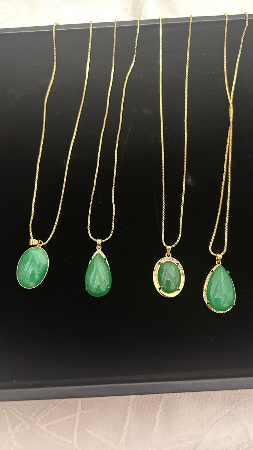 Natural Green Jade Pendant Necklaces - photo 2