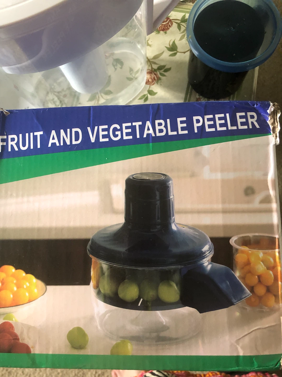 Fruit and Vegetable Peeler