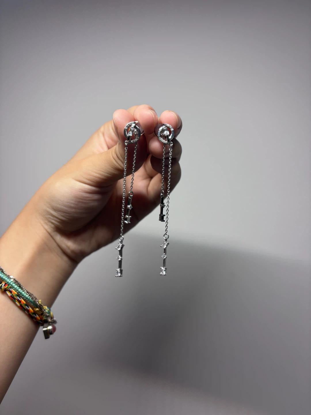Brand New!  Crystal dangling earrings - photo 2