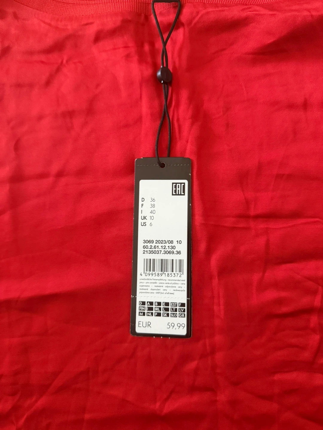 Comma red sleeveless top, size 36 - photo 2