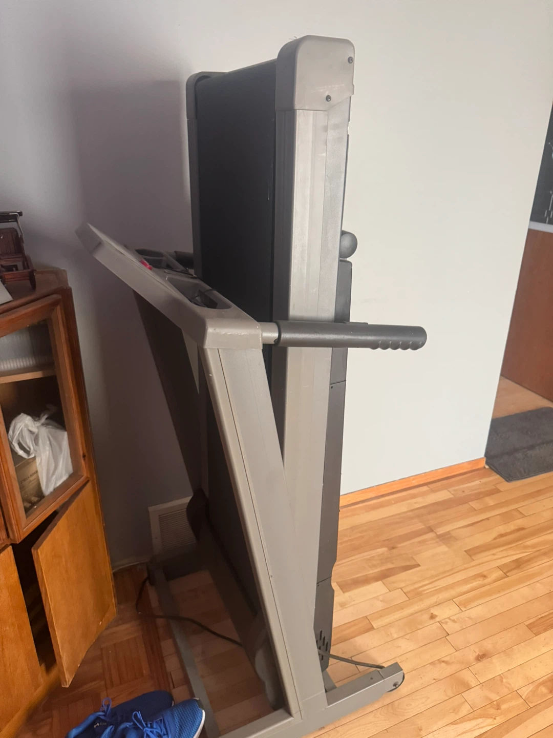KEYS Treadmill - photo 3