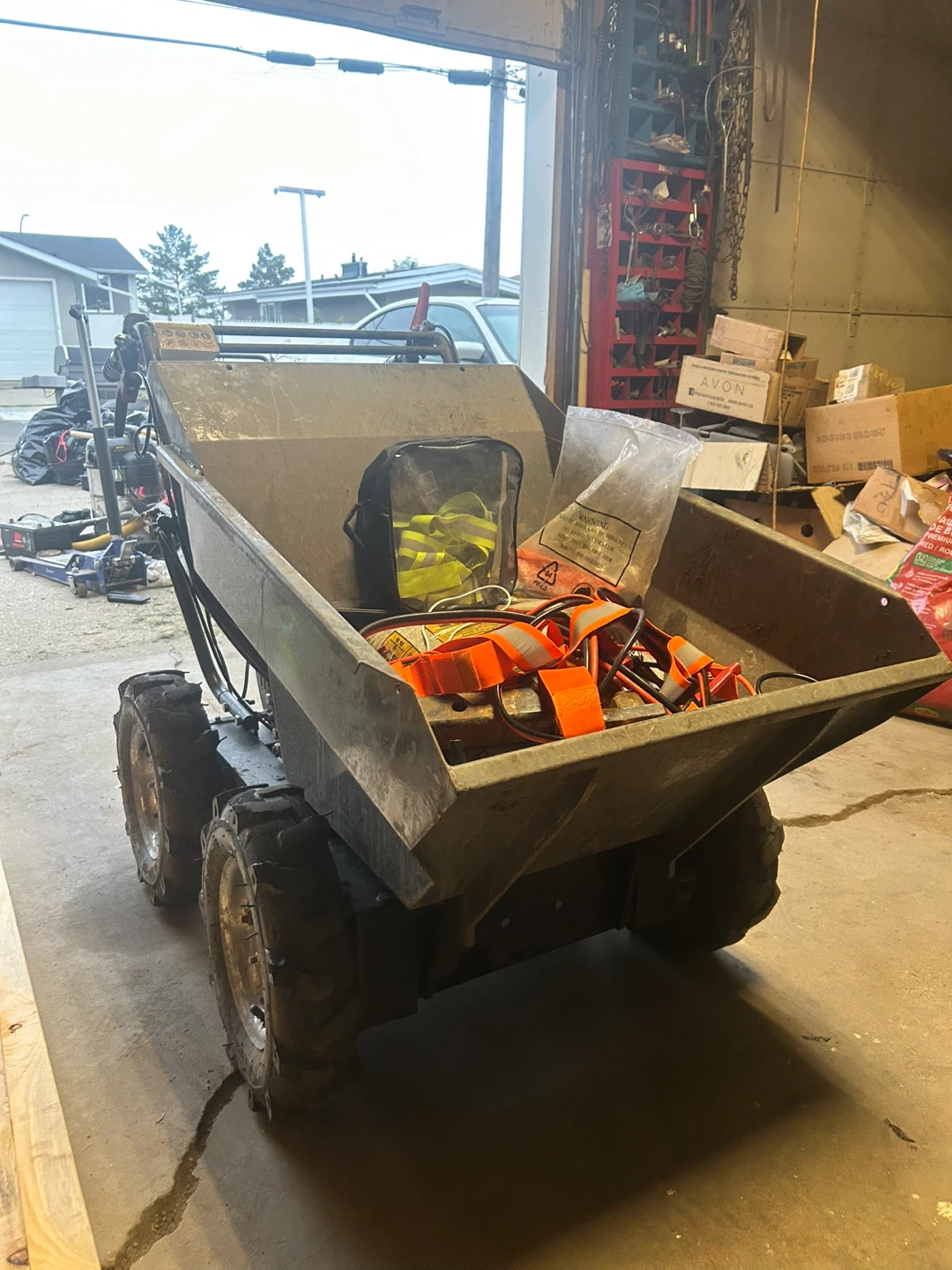 Power Wheelbarrow/Dump Cart