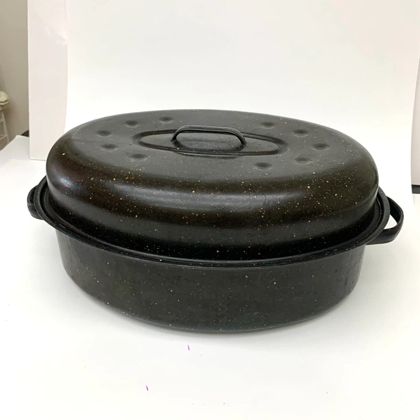 Roasting Pan with Lid Oval Roaster Oven Baking Pan Cookware