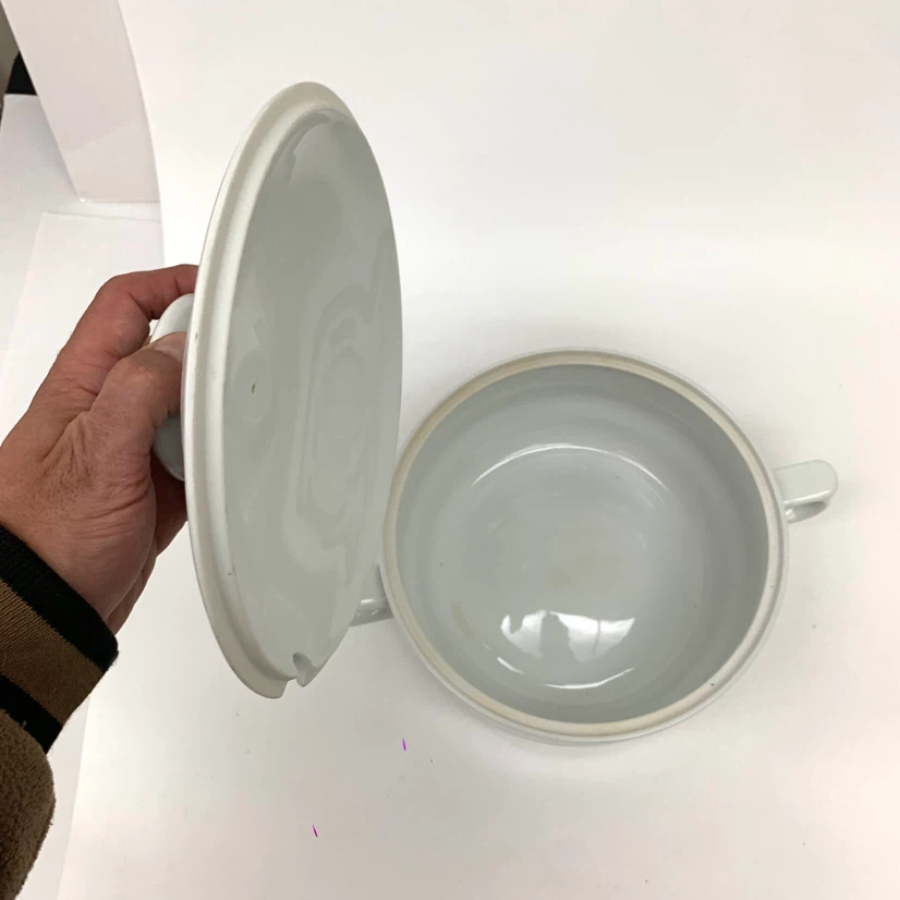 Ceramic Soup Tureen with Lid White Serving Bowl Stew Dish - photo 4