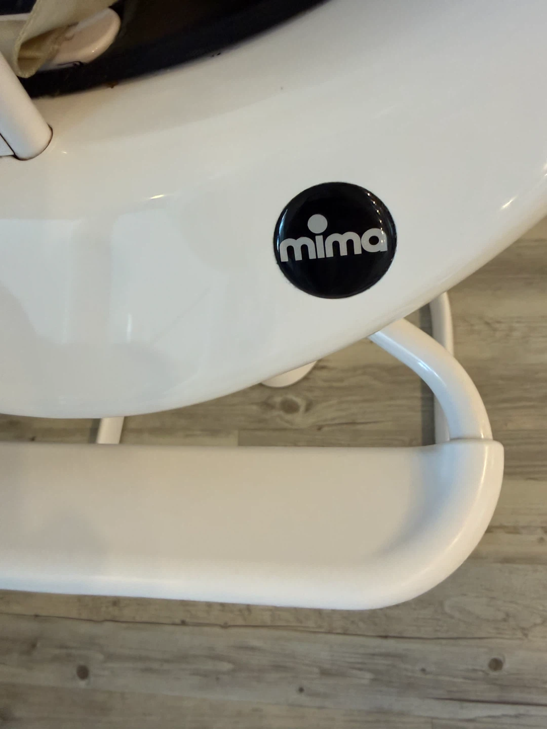 Like new Mima Moon High Chair - photo 2