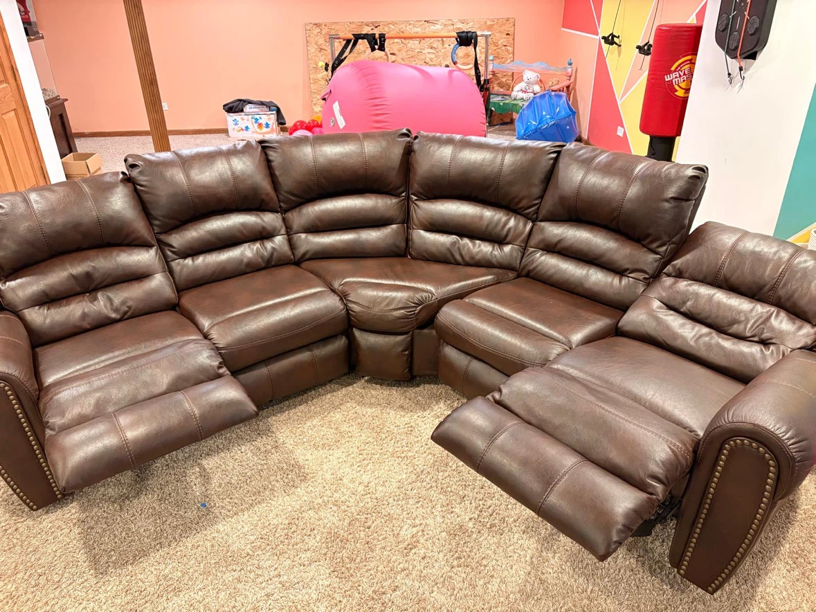 Brown Leather Reclining Sectional Sofa - photo 3