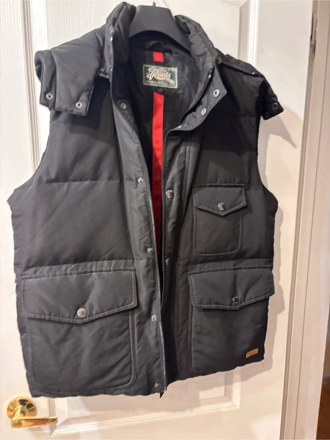 Roots Canada Black Puffer Vest