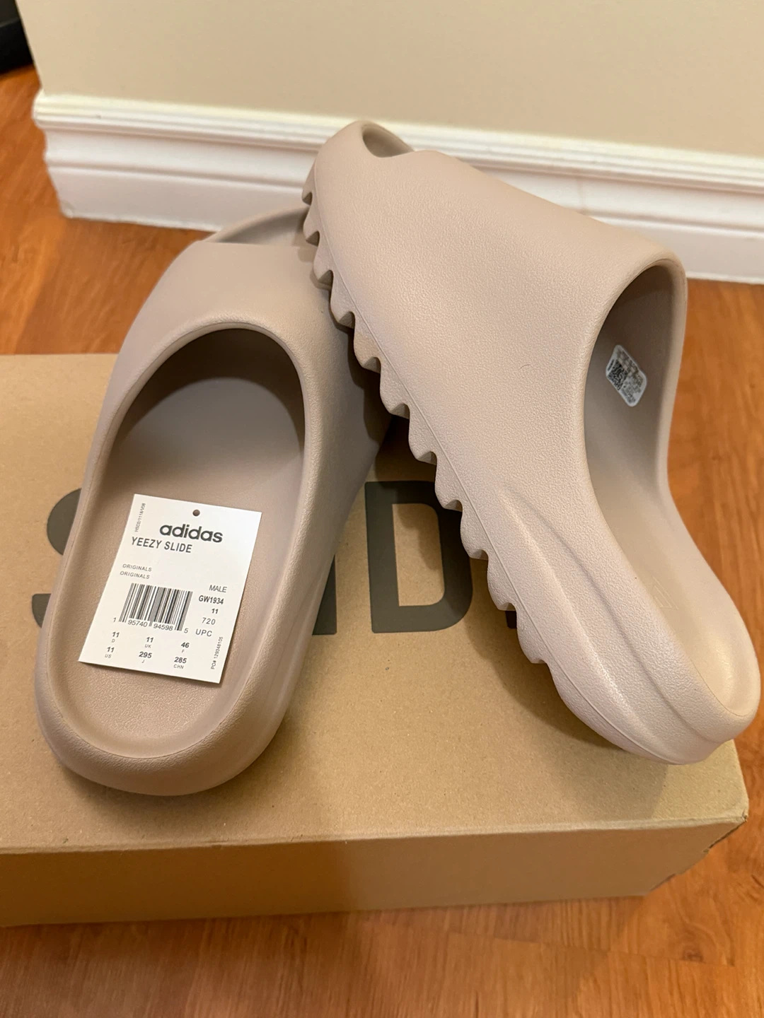 Adidas Yeezy Slides (Pure) - Size 11 (Brand New) - photo 2