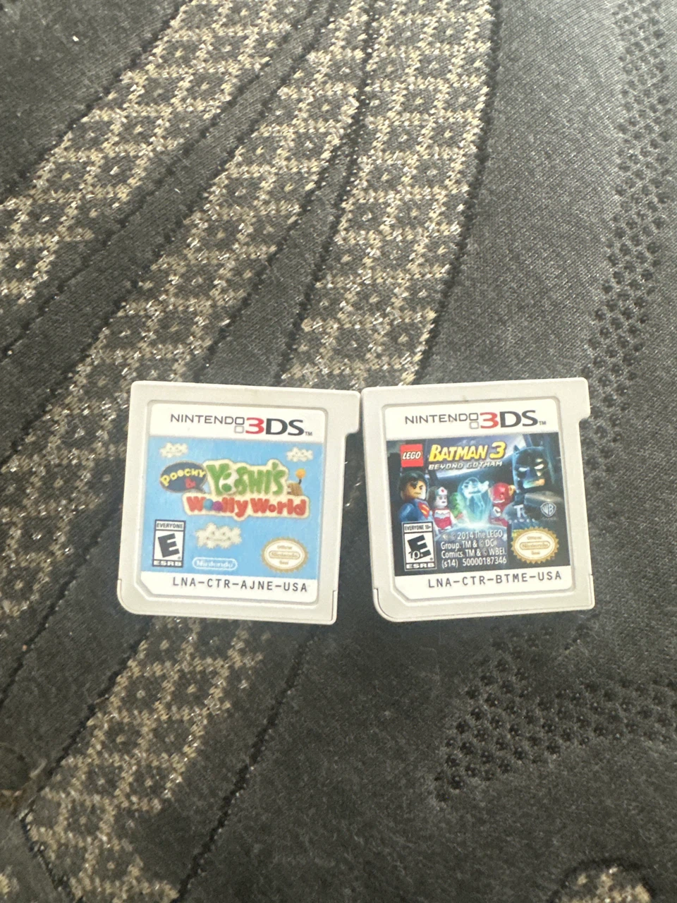 Nintendo 3DS Game Bundle: Yoshi and LEGO Batman 3
