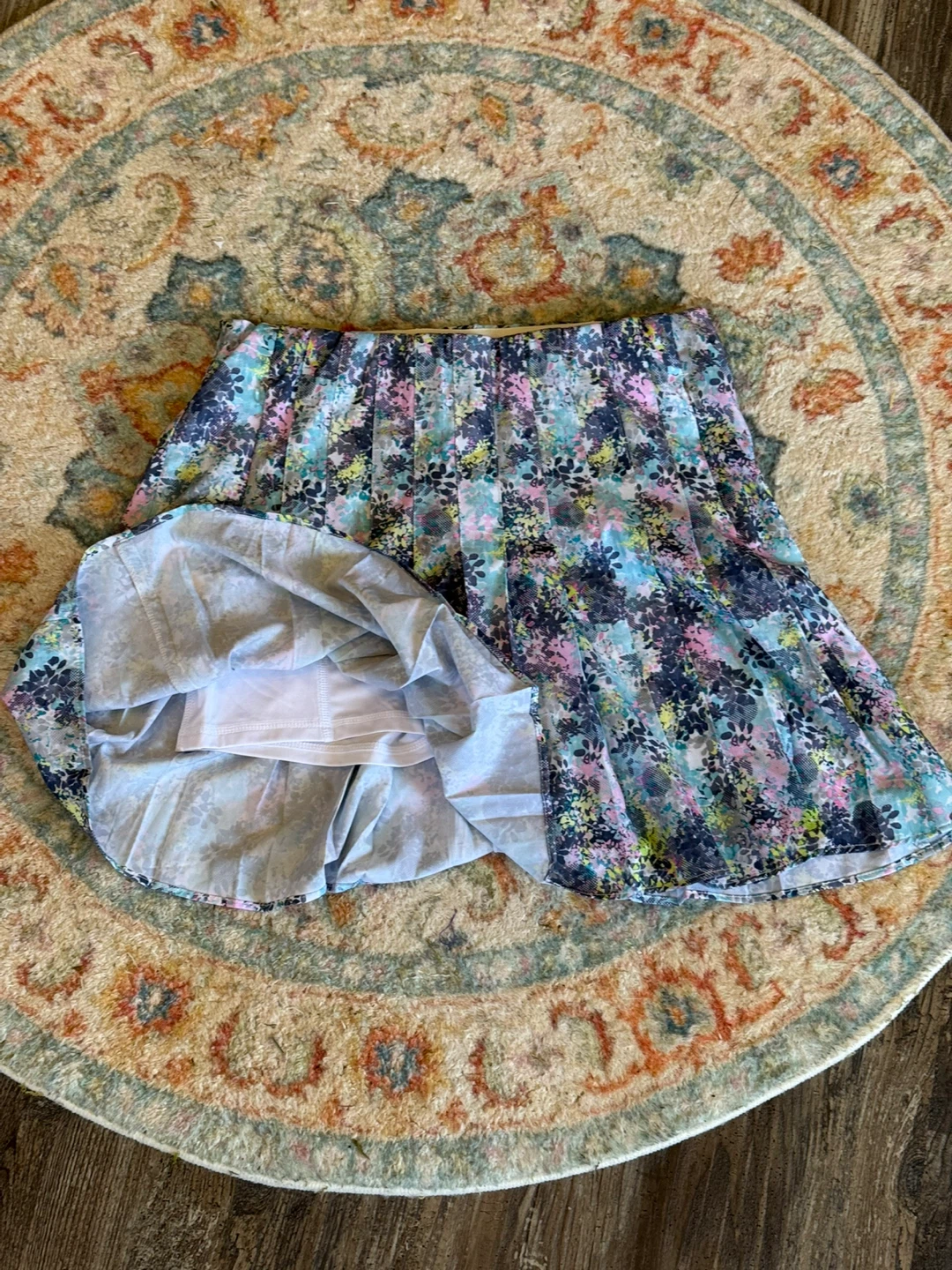 Pleated Floral Print Skort
