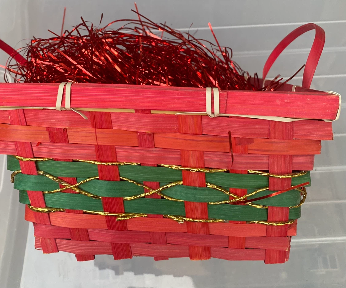 Christmas Holiday Gift Basket - photo 2