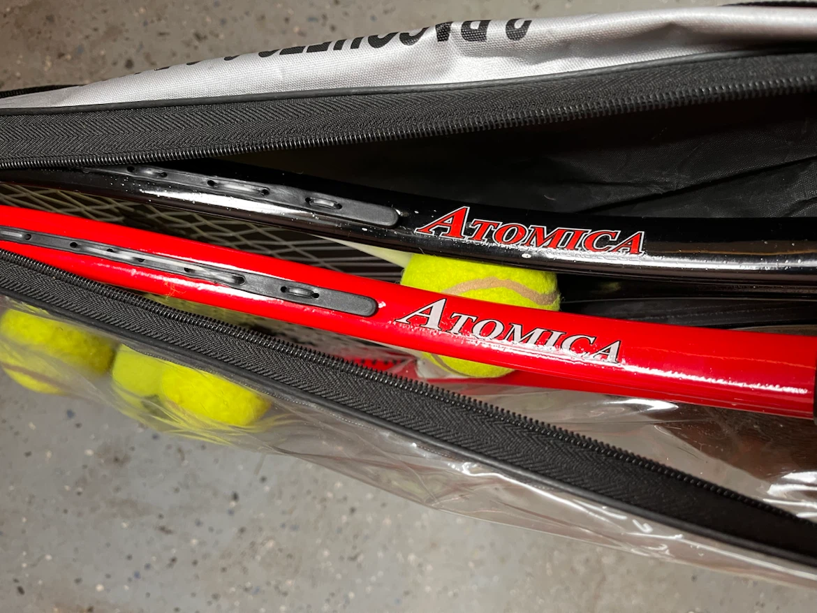 Atomica Tennis Racquet Set with 2 Racquets and 3 Balls - photo 4