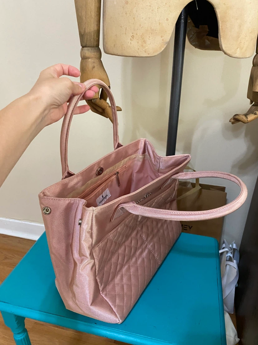 Courrèges Pink Quilted Tote Bag - photo 3