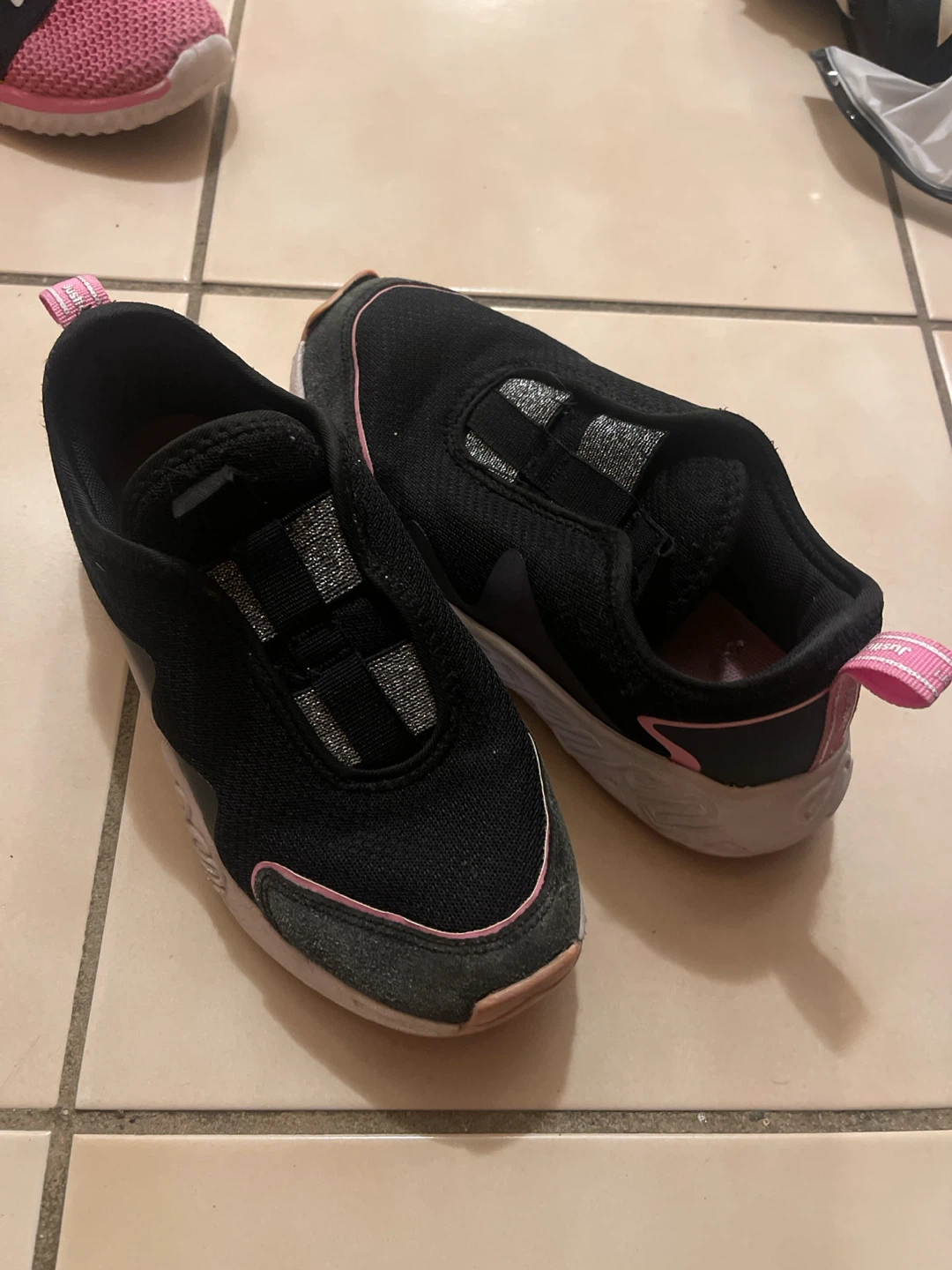 Kids Black & Pink Nike Shoes size 2