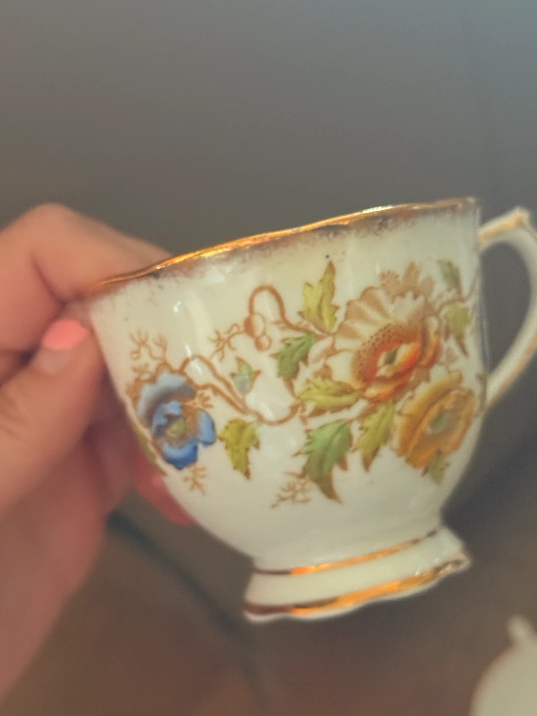 Teacups and saucers - photo 3