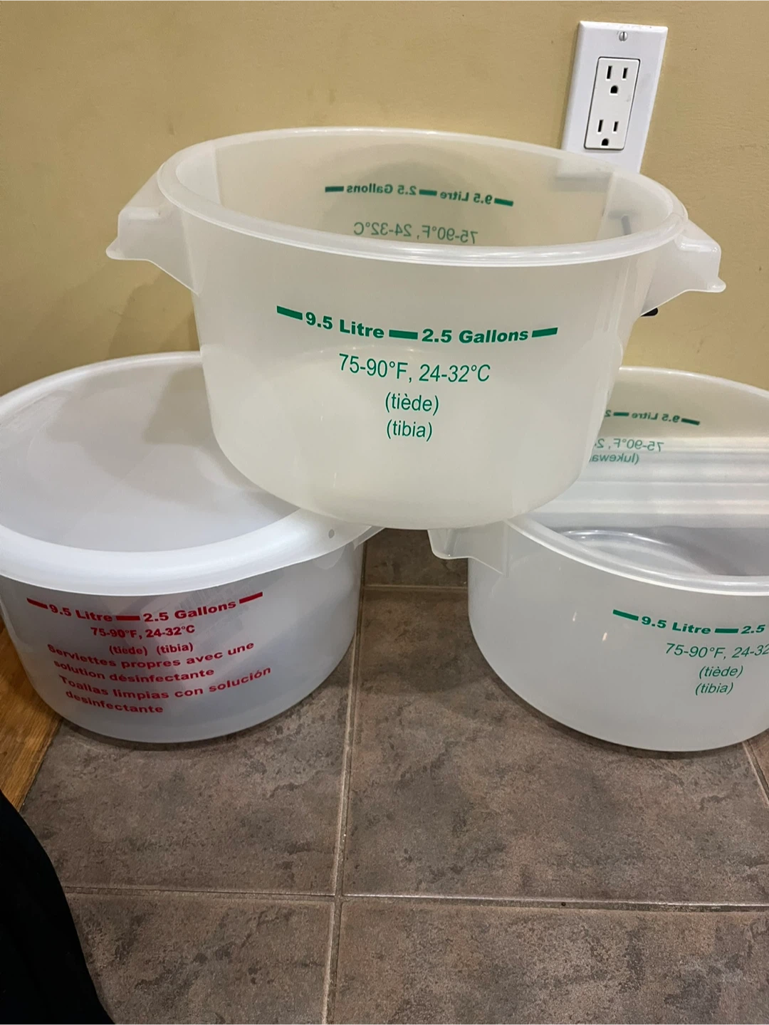 Sonoco 9.5 Litre Plastic Basin 15 each