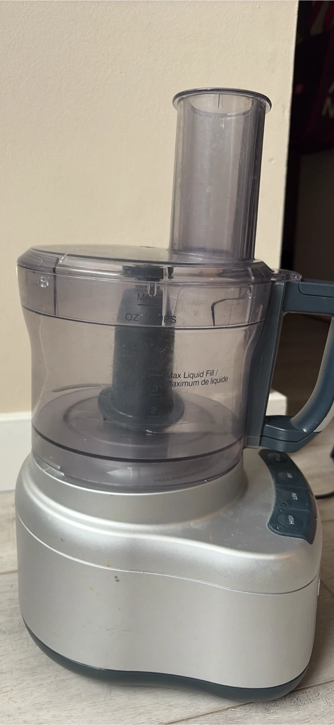 Cuisinart Food Processor - photo 3