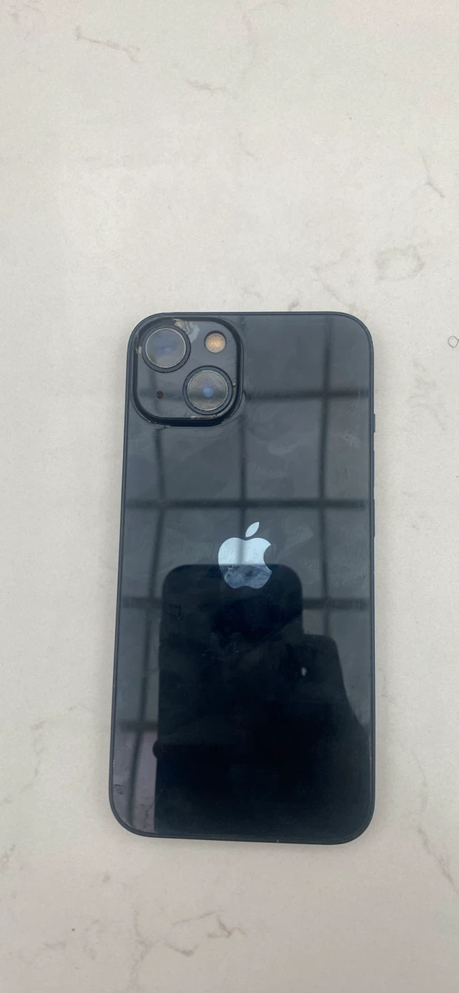 Apple iPhone 13 - photo 2