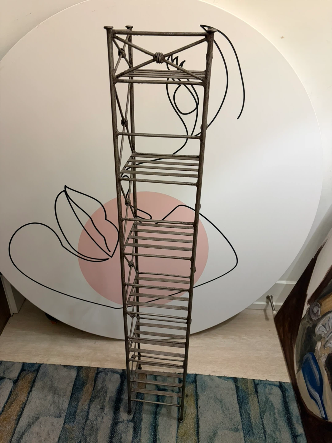 Metal Tower Display Shelf