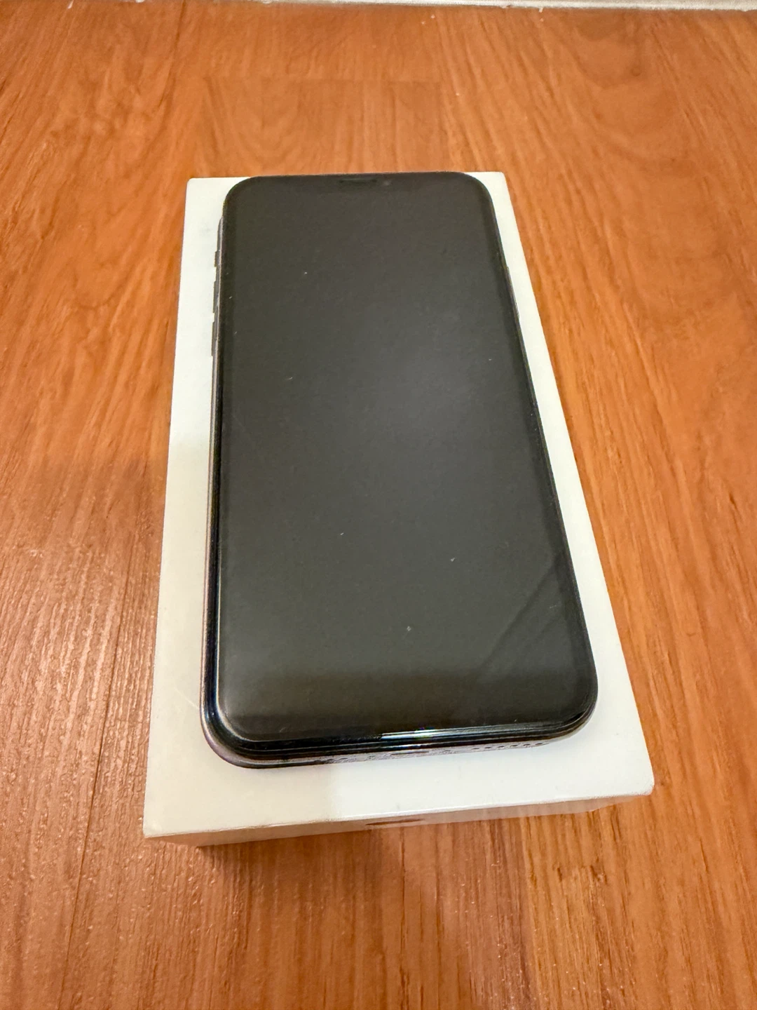 Apple iPhone XS - photo 3