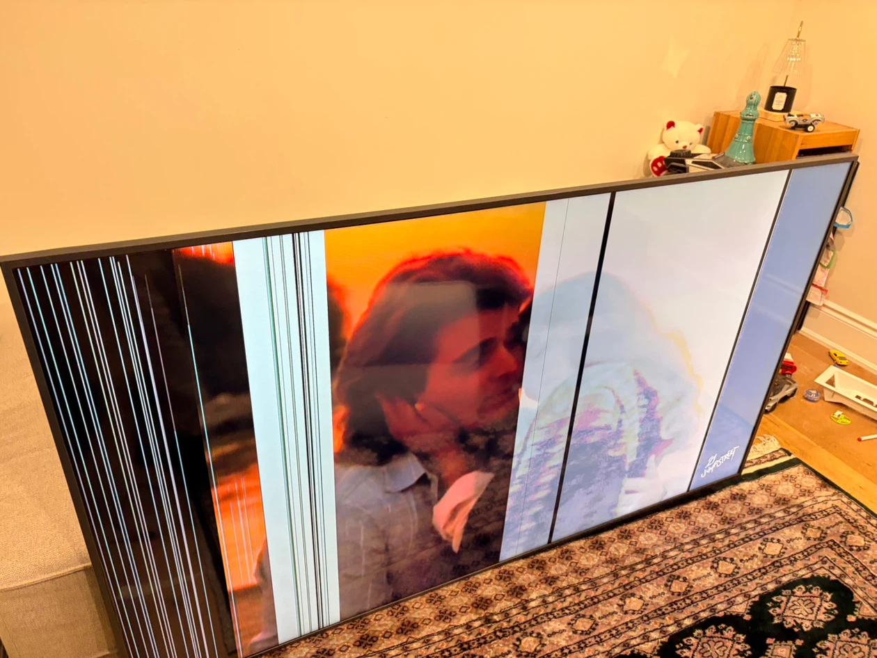 Samsung 82" Smart TV UN82RU8000