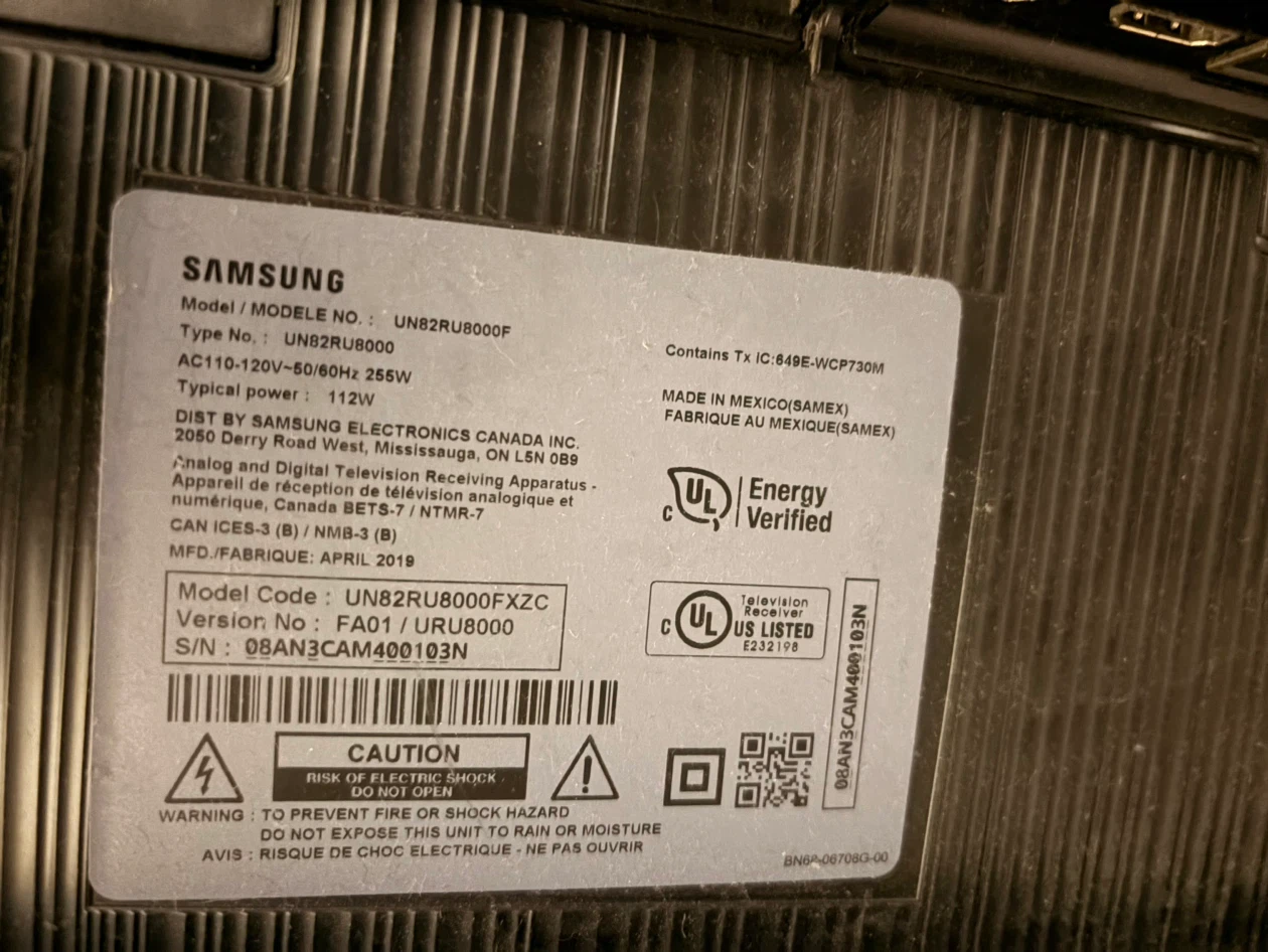 Samsung 82" Smart TV UN82RU8000 - photo 2