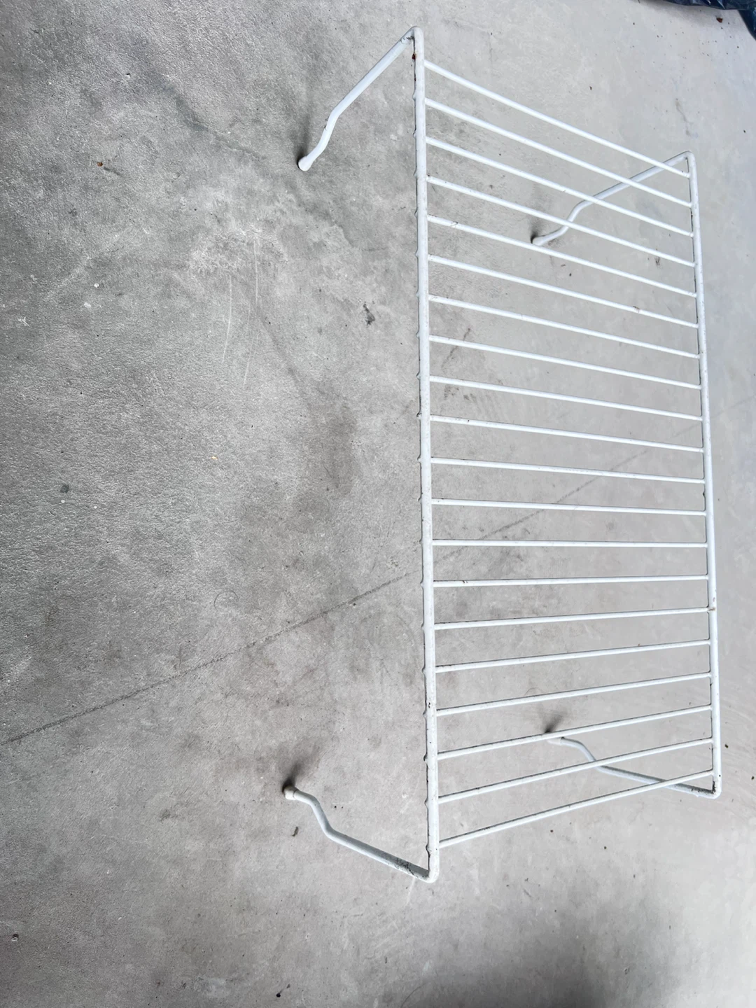 White Wire Shelf Unit