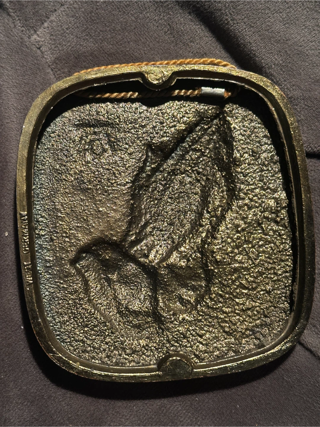 Vintage W Germany Albrecht Durer Pewter Praying Hands Plaque - photo 3