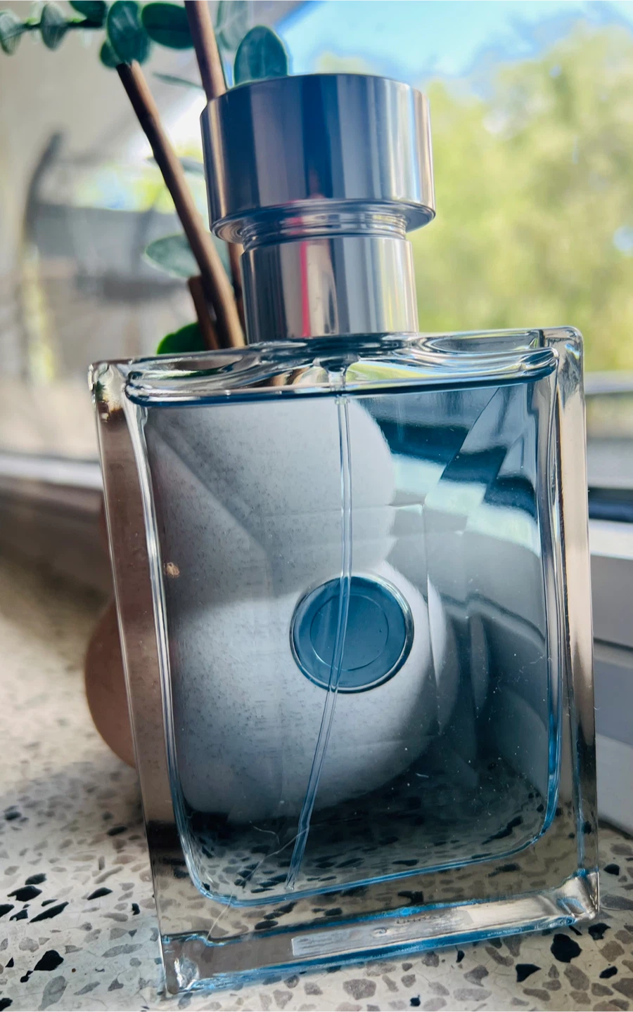 Versace pour homme - 100 ML ($156 retail) - photo 3