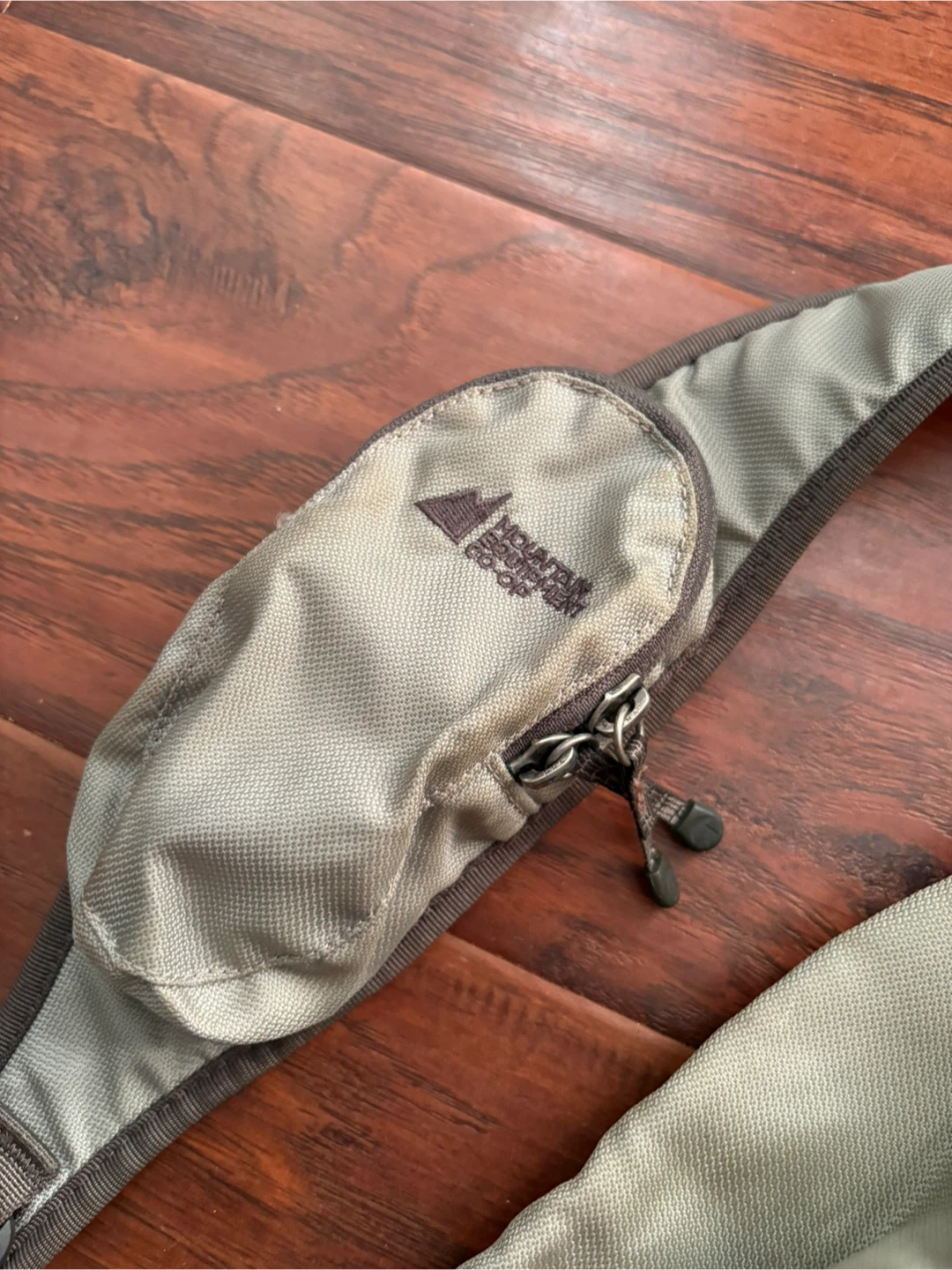 Vintage MEC Mountain Equipment Coop crossbody tri sling bag - photo 3