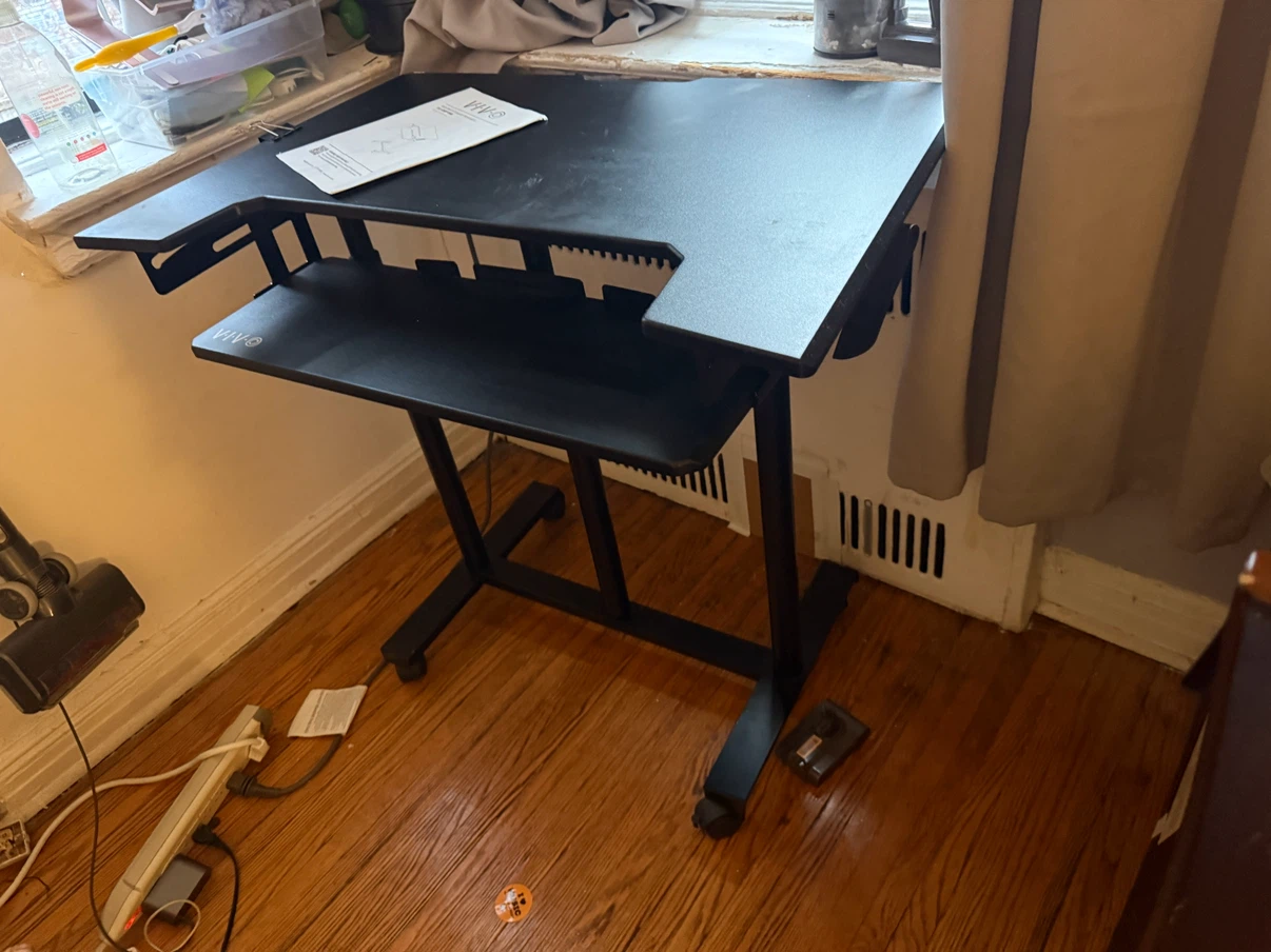 Vivo Adjustable Stand Up Desk with Keyboard Tray CART-V06A