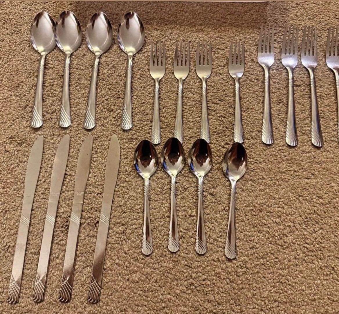 Stainless Steel Flatware Set 24 pcs - photo 2