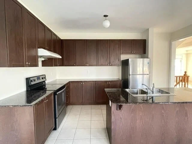 Room Available for Rent - photo 4