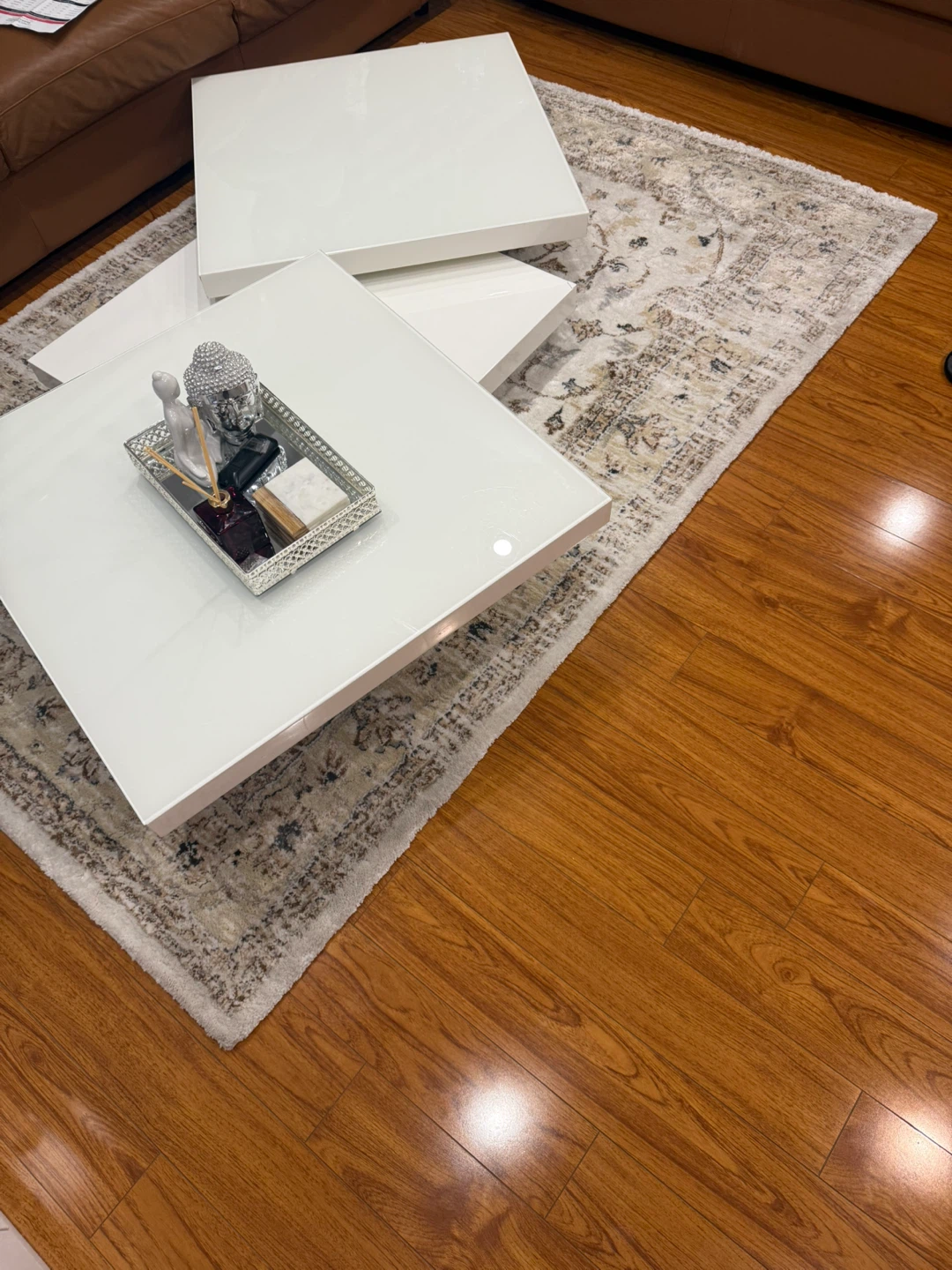 Modern White Swivel Coffee Table - photo 2