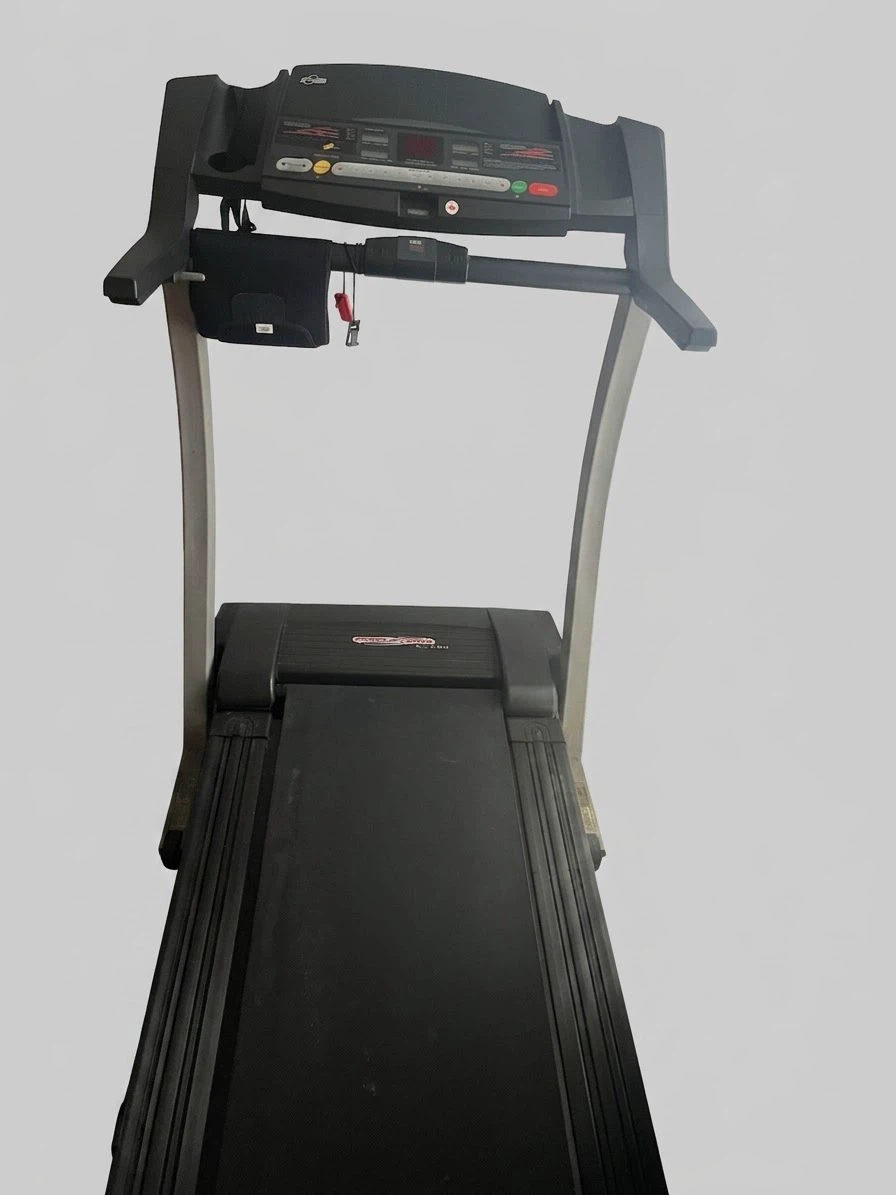 ProForm FIT series Treadmill - photo 2