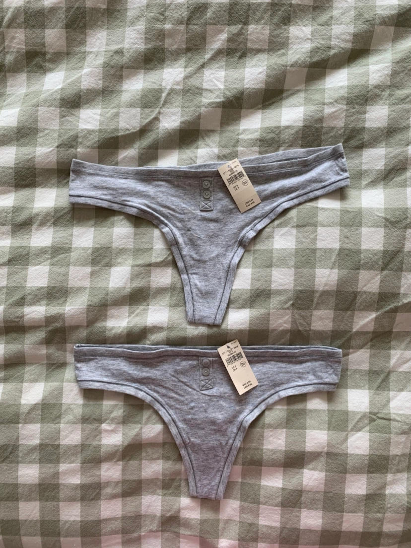 2x New Women’s Aerie Cotton Thongs Grey Size Small