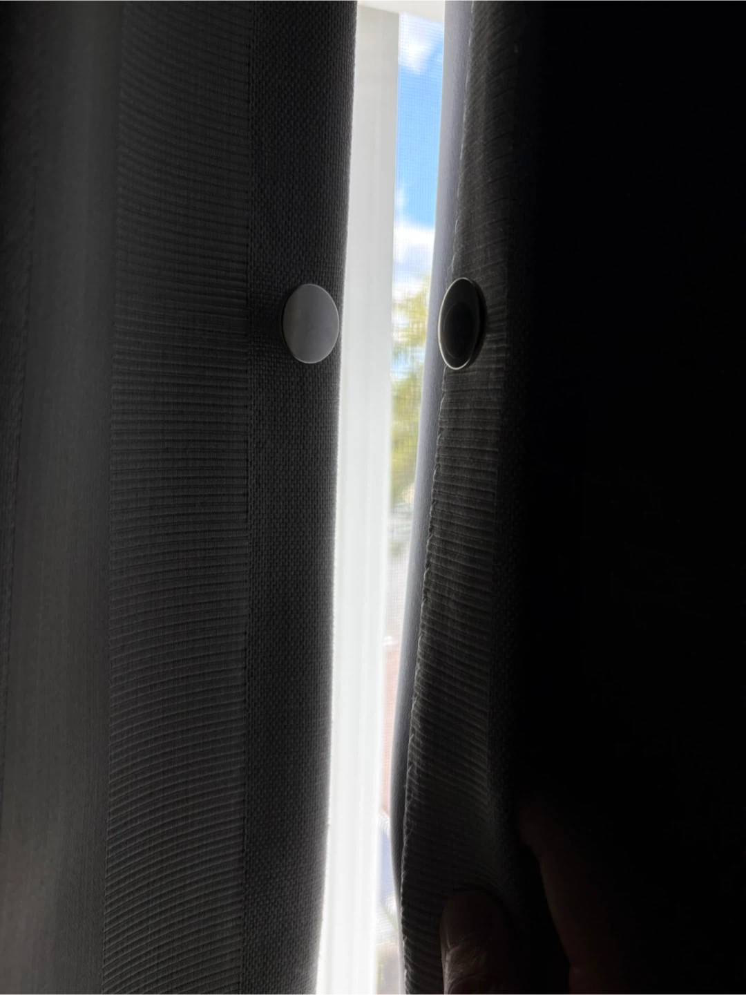 2 pairs Magnetic Curtain Clips blackout light