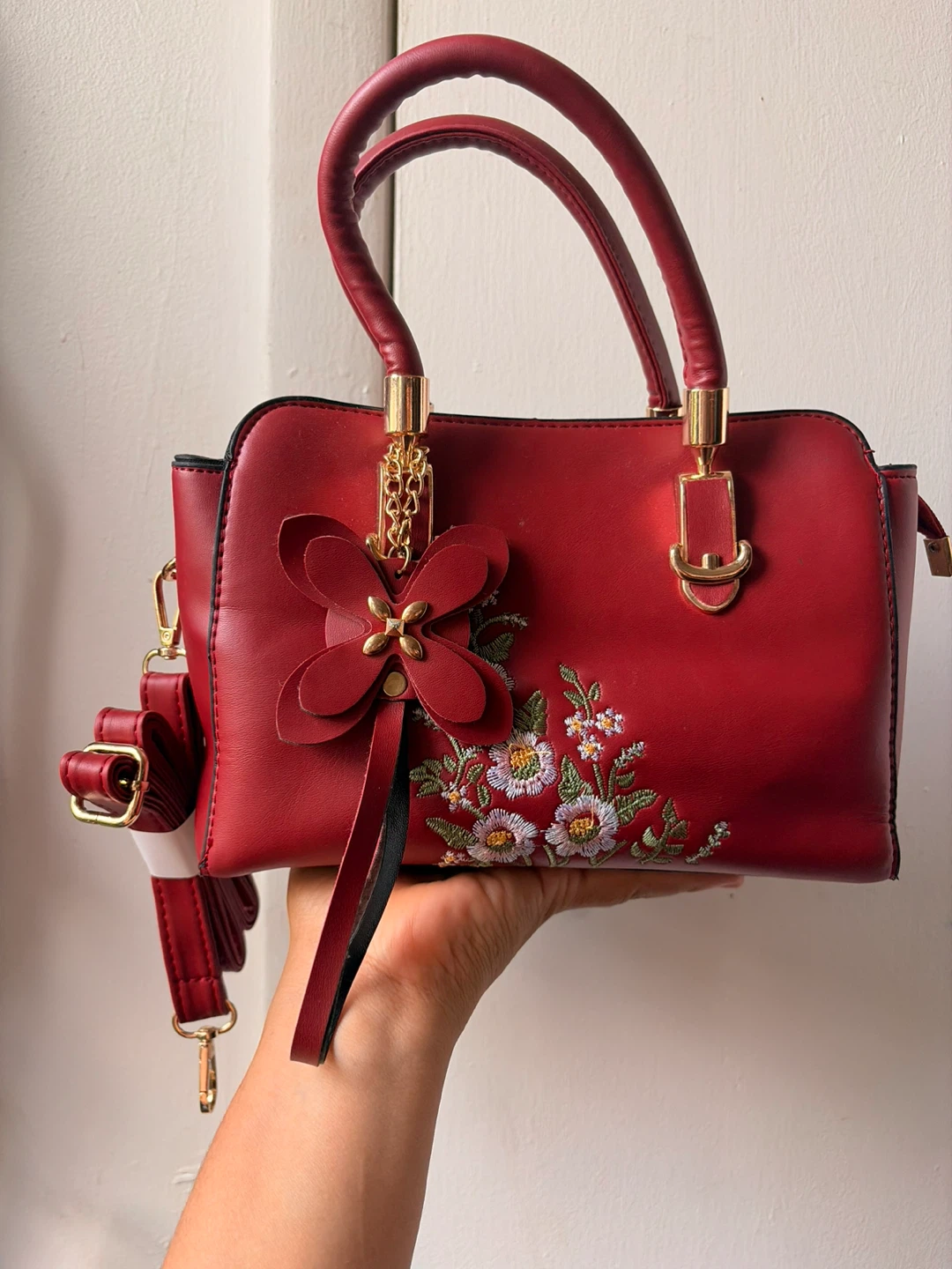 Crossbody bag