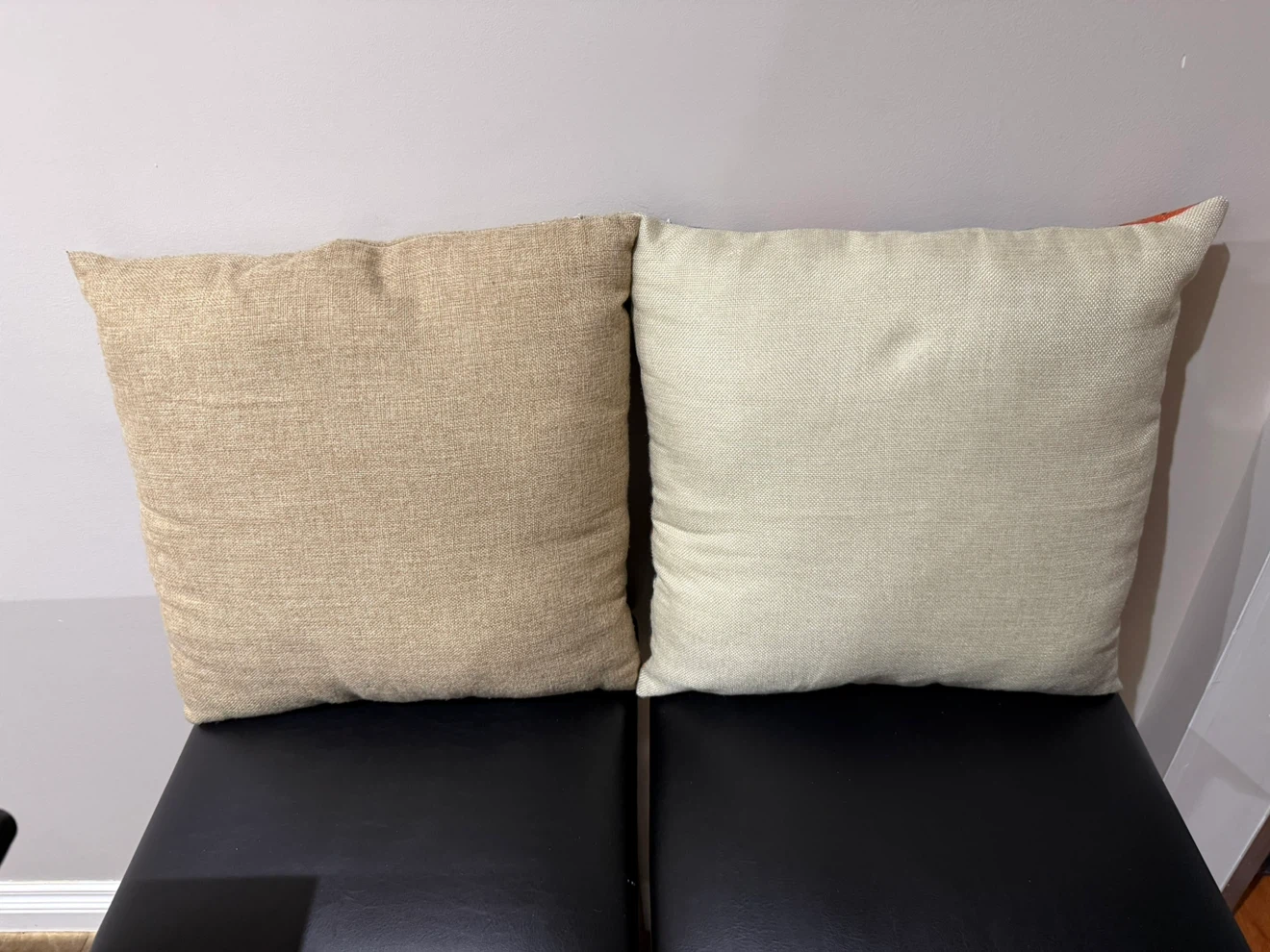 throw pillows - photo 4
