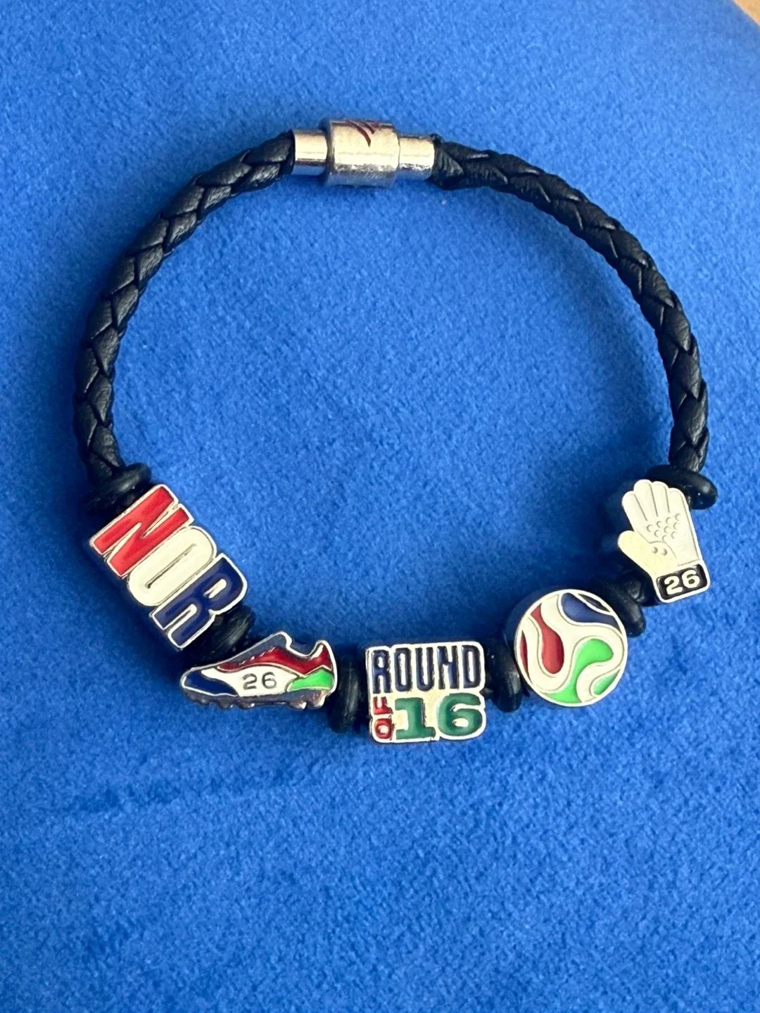Official FIFA 2026 World Cup Charm Bracelet - photo 2